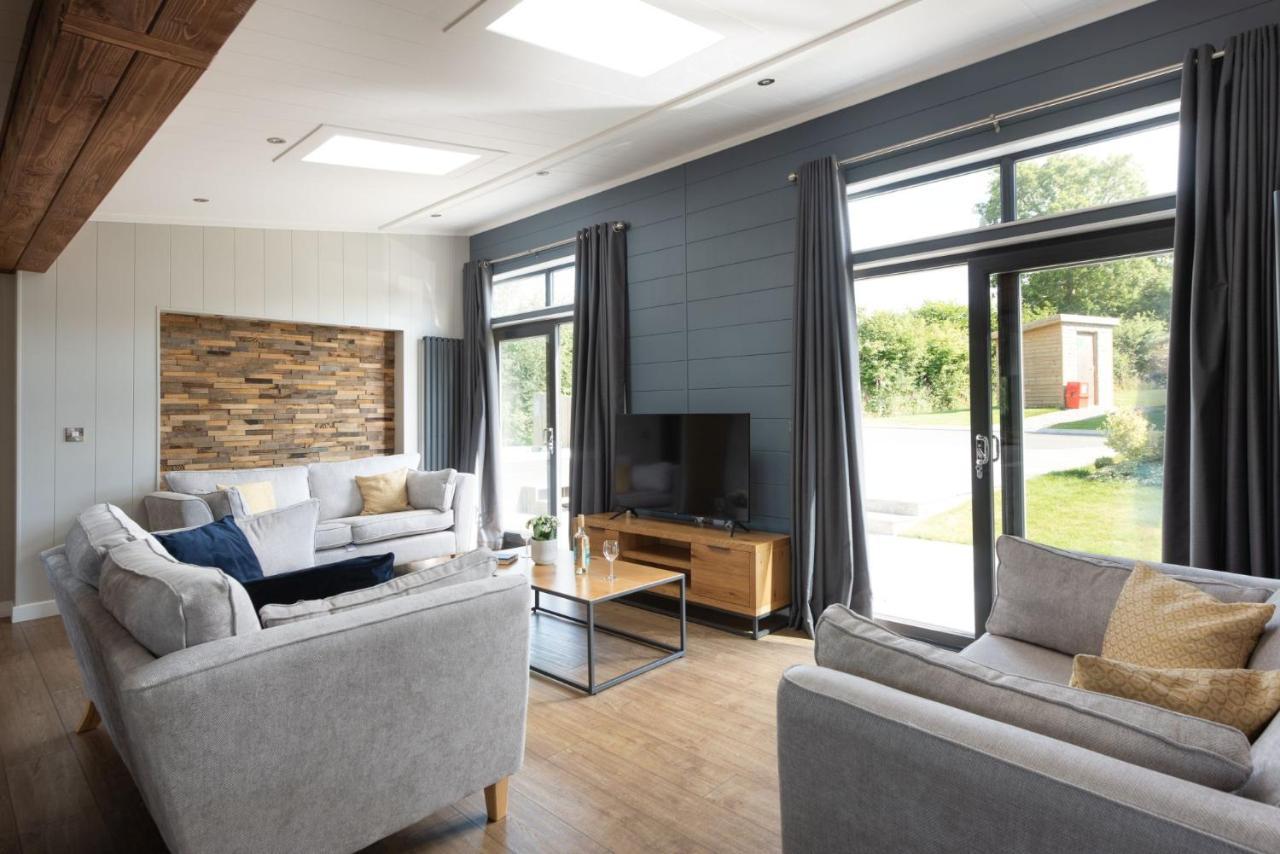 Primrose Lodge, 25 Roadford Lake Lodges Lifton Buitenkant foto