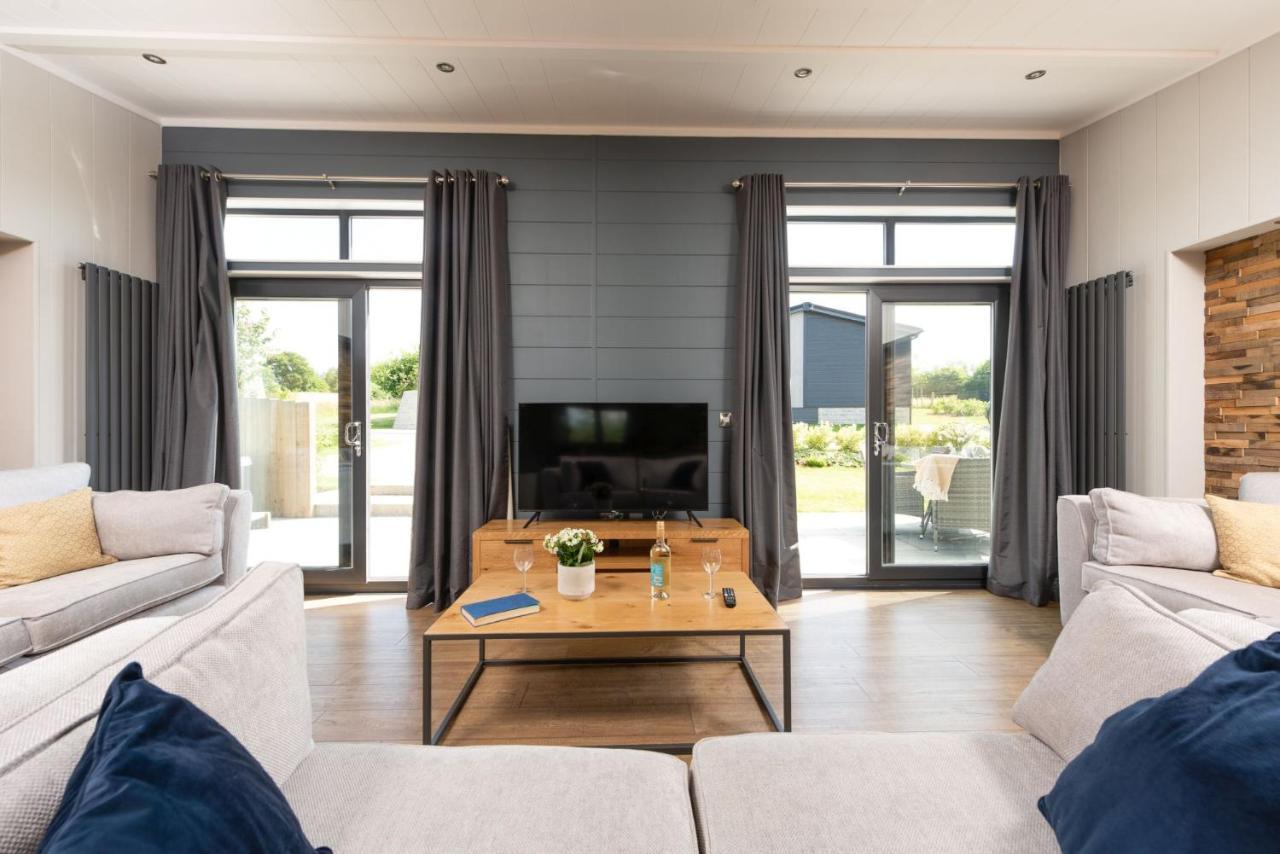 Primrose Lodge, 25 Roadford Lake Lodges Lifton Buitenkant foto